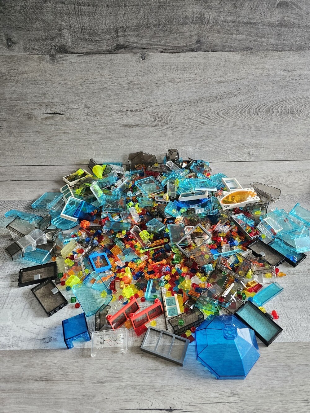 Lego Translucent Huge Mixed Color Lot 2 Pds 3 Ozs Windshields Parts Pieces